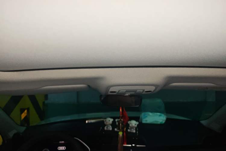 Used Audi Q3 2022 35 TFSI Fashion Dynamic Model Headliner