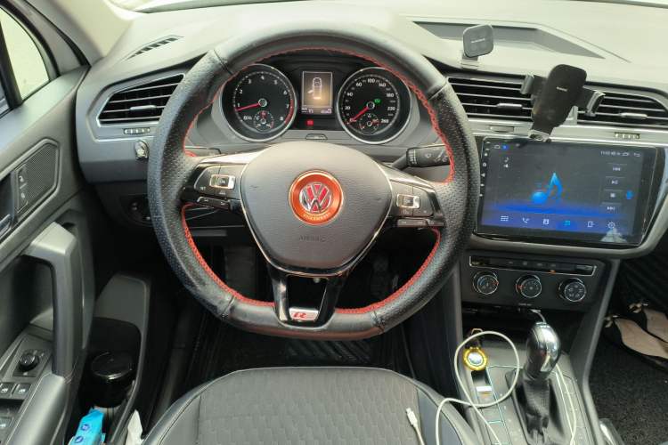 Used Volkswagen Tiguan L 2018 330TSI Automatic Two-Wheel Drive Luxury Edition
