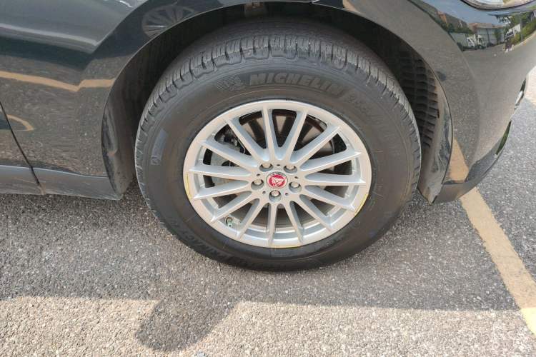 Used Jaguar F-PACE 2018 2.0T Four-Wheel Drive Urban Luxury Edition
