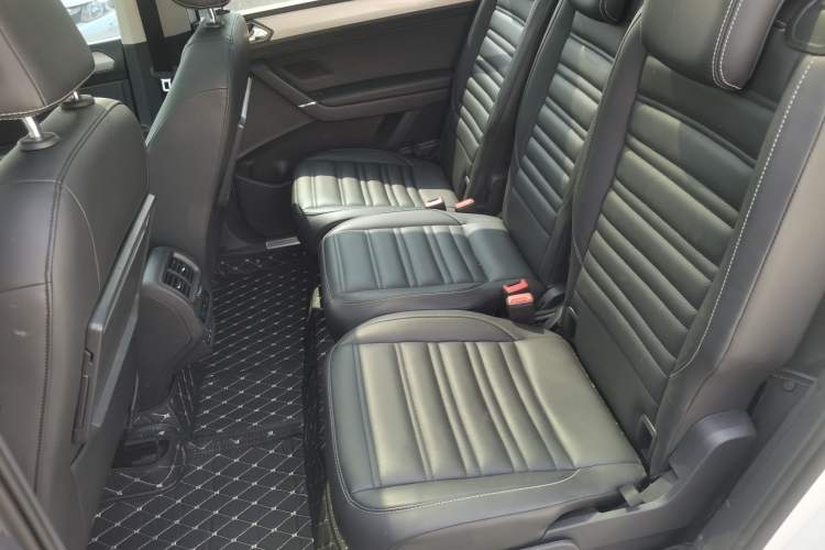 Used Volkswagen Touran 2018 Volkswagen Touran L 280TSI DSG Comfort Edition 7 Seats China V Emission Standard