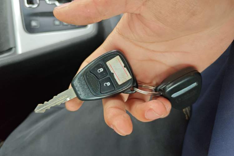 Used Dodge Caliber 2011 2.0 SXT Comfort Edition Vehicle Key