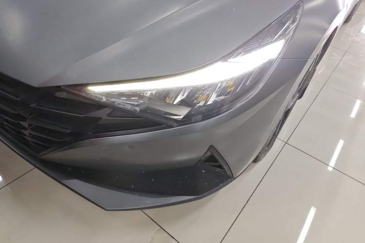 Used Hyundai Elantra 2022 1.5L CVT 20th Anniversary Edition Left Front Headlight