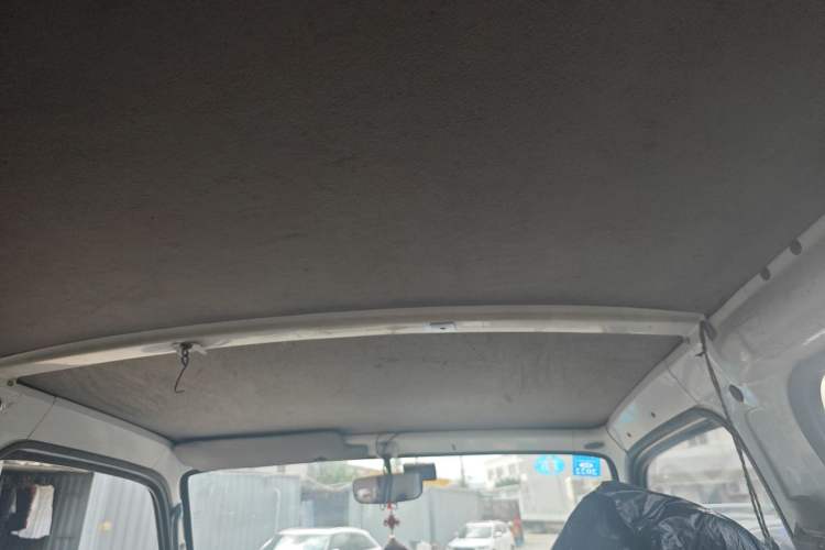 Used Jinbei Hiace 2018 2.0L Fifth-Generation Kuaiyun Luxury Standard Top 6-Seater V19S Headliner