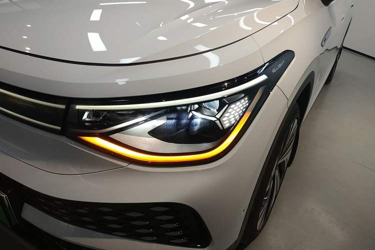 Used Volkswagen ID.6 X 2022 Kinergy Four-Wheel Drive Edition