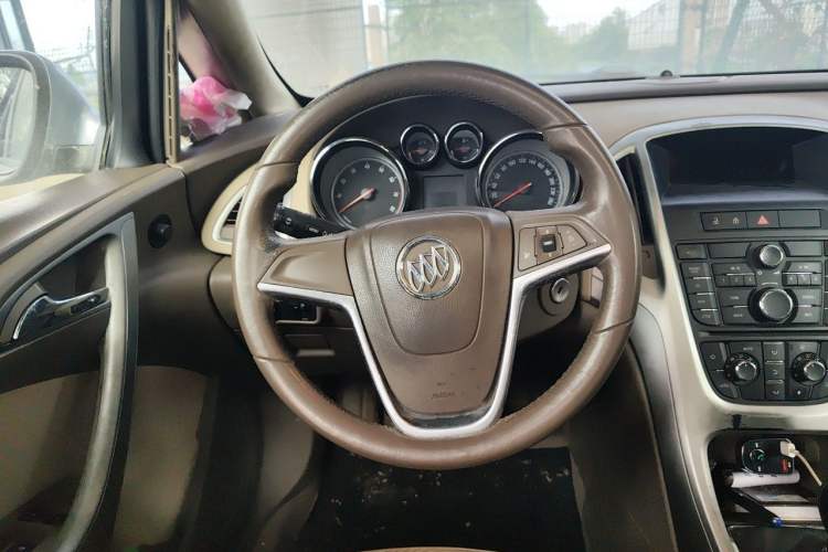 Used Buick GT 2010 GT 1.6L Manual Entry-Level Model