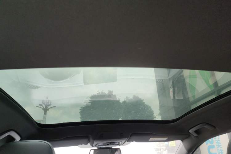 Used Volkswagen ID.4 X 2023 Pure Smart Edition Headliner