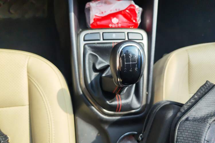 Used Changan Eado 2016 1.6L Manual Fashion Edition
