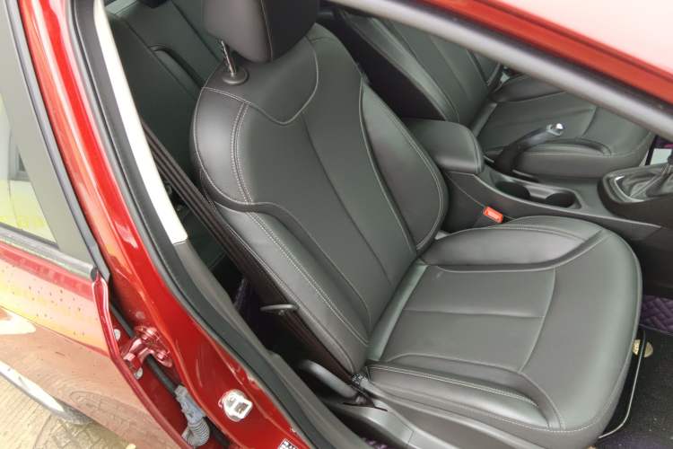 Used Buick GT 2021 Revised Version Flagship 1.5L Automatic Elite Edition Right Front Seat