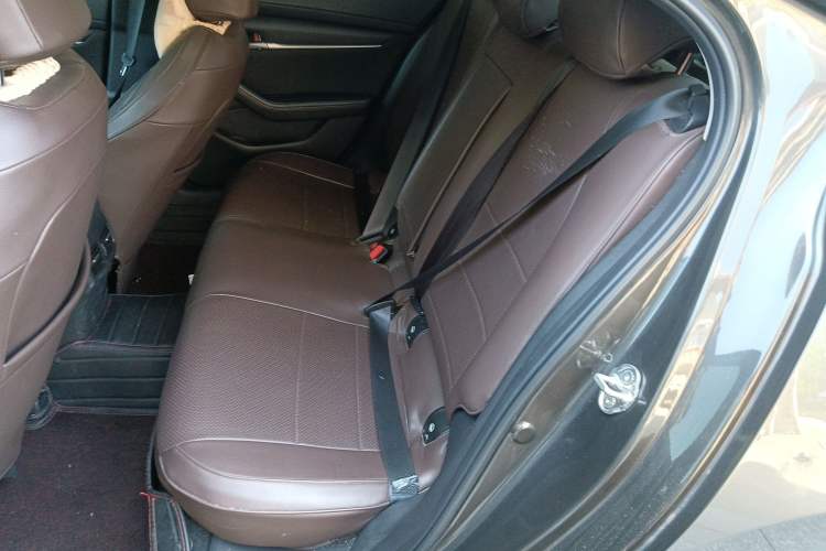 Used Mazda 3 Axela 2022 2.0L Automatic Zhiqing Edition Left Rear Seat
