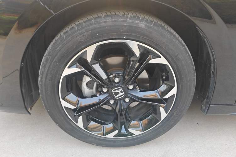 Used Honda Civic 2023 HATCHBACK 240TURBO CVT Extreme Edition Left Front Wheel Hub