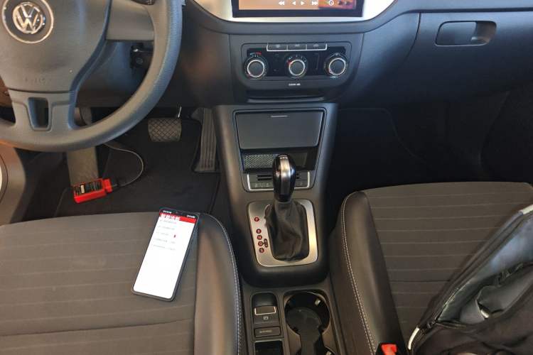 Used Volkswagen Tiguan 2016 280TSI Automatic Two-Wheel-Drive Silk Road Style Edition Gear Lever