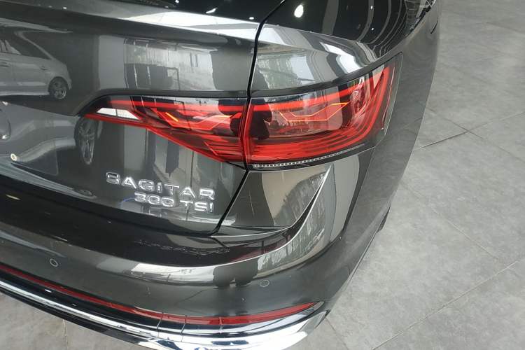 Used Volkswagen Sagitar 2023 300TSI DSG Excellence Edition Right Rear Taillight