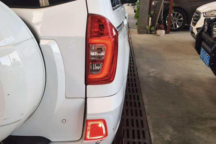 Used Chery Tiggo 3 2020 Million Global Edition 1.5L Manual Fashion Model