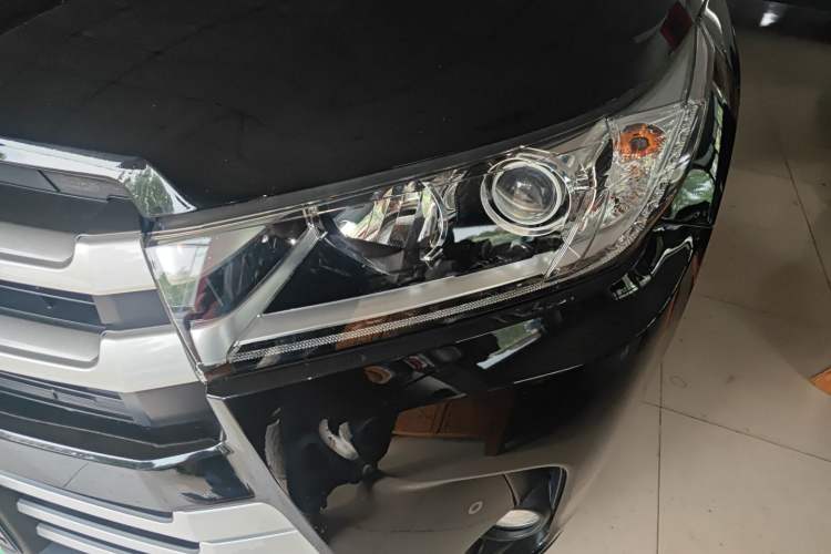 Used Toyota Highlander 2021 2.0T Four-Wheel Drive Elite Edition 7-Seater Left Front Headlight