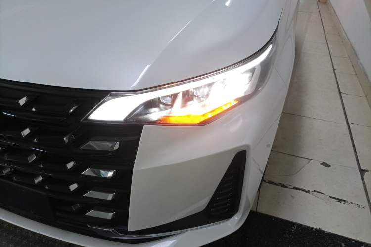 Used GAC Trumpchi M6 2023 PRO 270T DCT Luxury Edition
