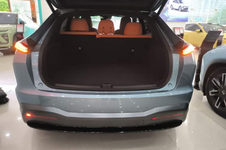 Used ONVO L60 2024 60 kWh Rear-Drive Version
