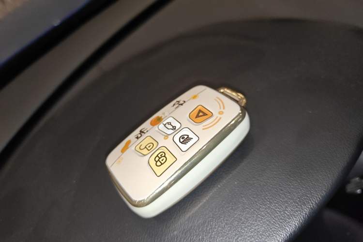 Used Jaguar F-PACE 2018 2.0T All-Wheel Drive R-Sport Sport Edition
