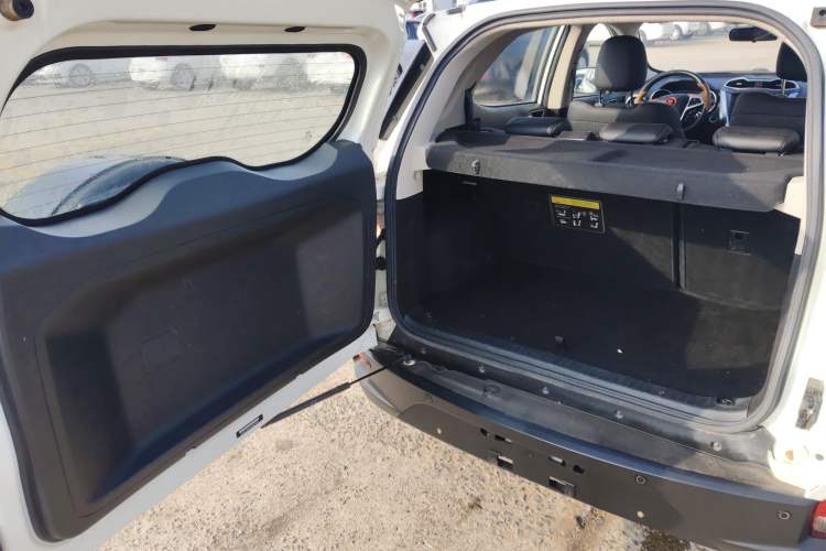 Used BYD Yuan 2016 1.5L Manual Luxury Model
