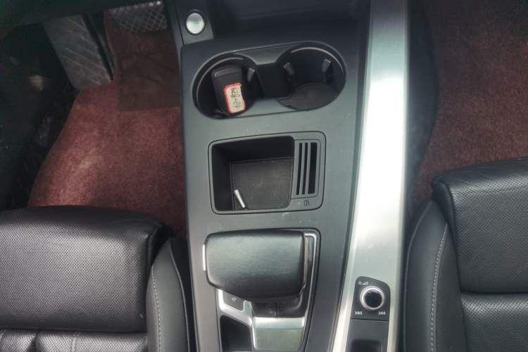 Used Audi A4L 2020 40 TFSI Luxury Dynamic Model Gear Lever