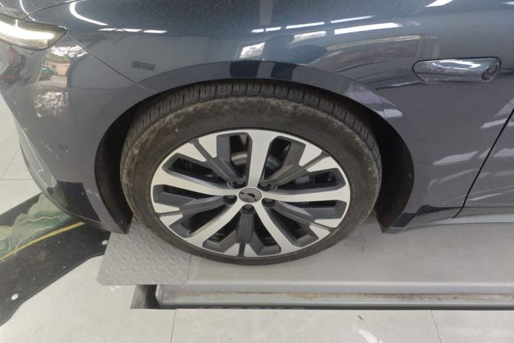 Used Nio ET7 2024 75 kWh Executive Signature Edition
