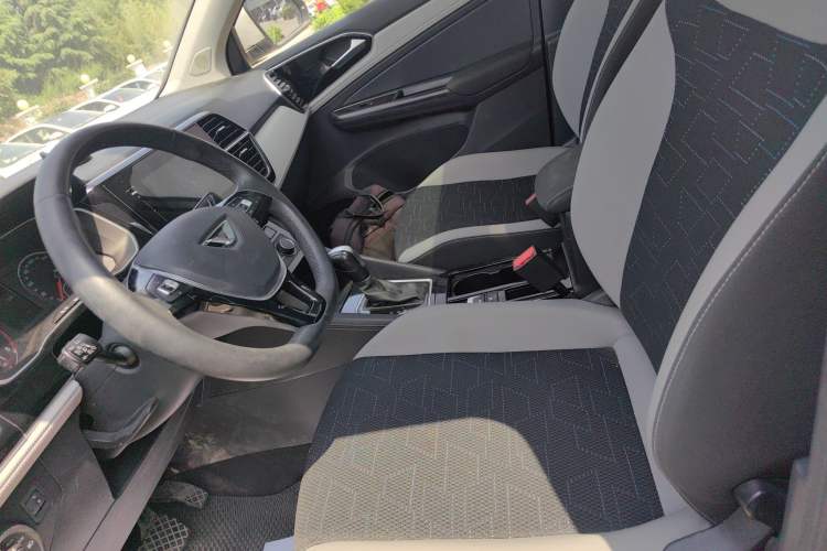 Used Jetta VS7 2022 280TSI Automatic Trend Edition
