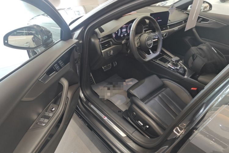 Used Audi A4L 2024 40 TFSI quattro RS Performance Package Driver Seat