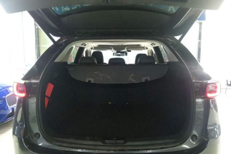 Used Mazda CX-5 2022 2.5L Automatic Two-Wheel Drive ZhiZun Version
