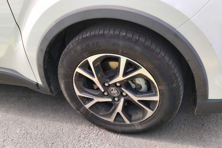 Used Toyota C-HR 2020 2.0L Leading Edition
