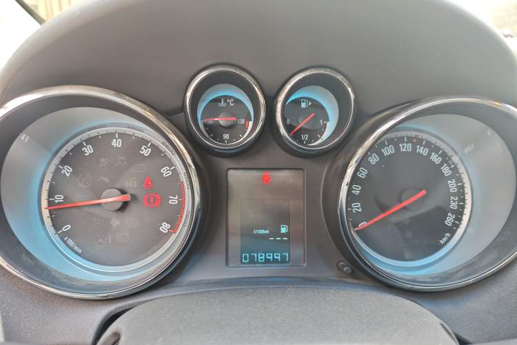 Used Buick GT 2014 XT 1.6L Manual Entry-Level Model
