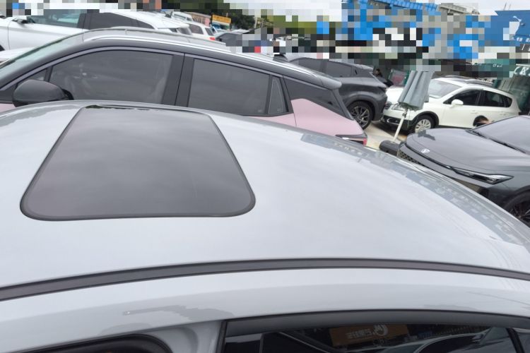 Used CHANGAN UNI-V iDD 2023 ZhiDian iDD 1.5T 113km Smart & Fun Version
