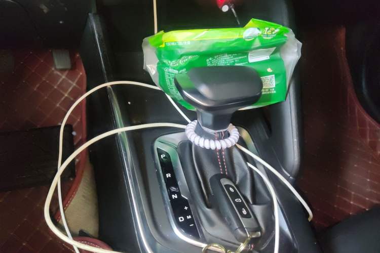 Used Geely Auto Vision X3 2021 PRO 1.5L CVT Deluxe Model Gear Lever