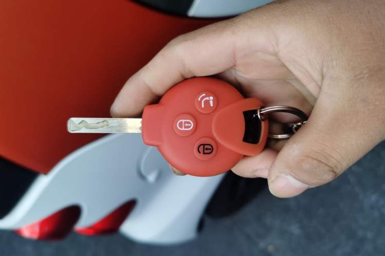 Used smart fortwo 2015 1.0 MHD Spark Special Edition