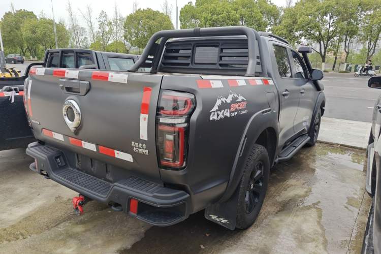 Used Great Wall Poer 2023 2.0T Off-Road Version Automatic Diesel Four-Wheel Drive High-End Edition