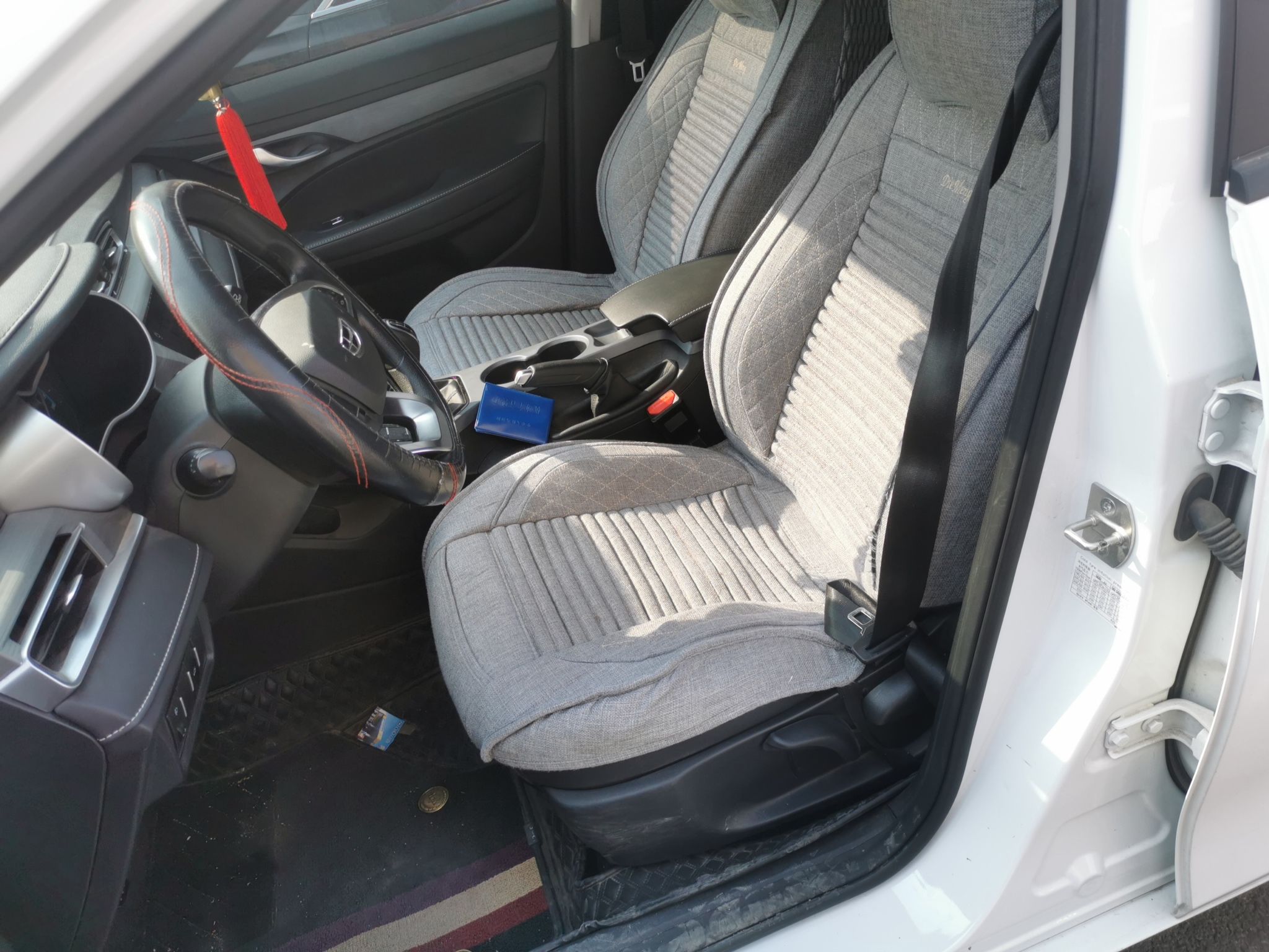 Geely Auto Emgrand 2021 UP 1.5L Manual Luxury Model — снимка 12