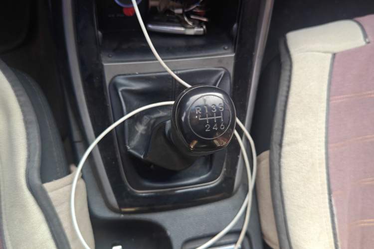 Used Hyundai Elantra (5th Generation / Langdong) 2015 1.6L Manual Leading Model
