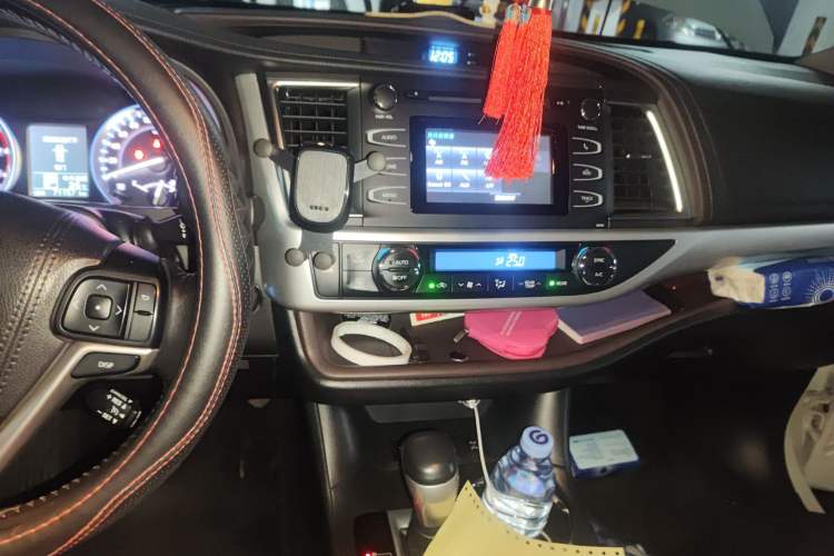 Used Toyota Highlander 2017 2.0T Four-Wheel Drive Luxury Edition 7 Seats
