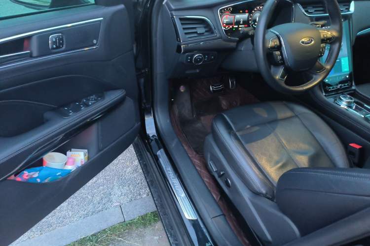 Used Ford Taurus 2019 EcoBoost 245 Premium Edition