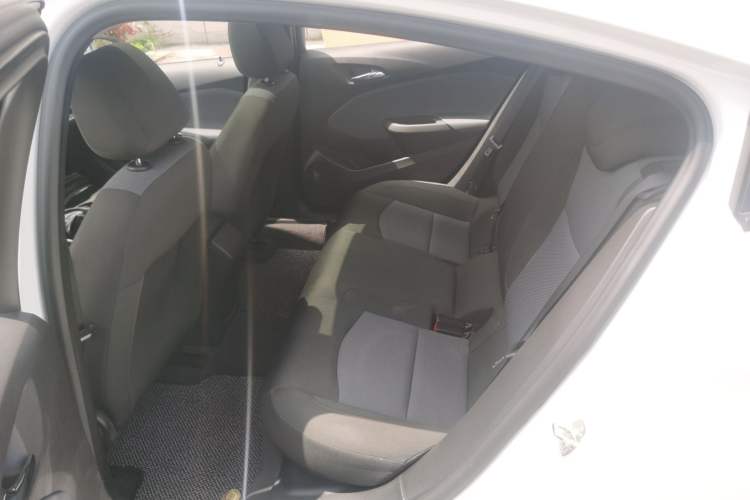 Used Chevrolet Cruze 2018 Redline 320 Automatic Pioneer Edition Left Rear Seat