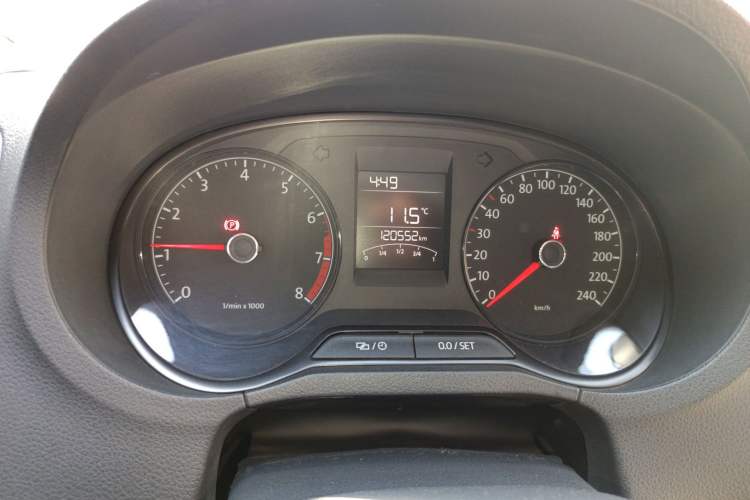 Used Volkswagen Polo 2014 1.4L Manual Fashion Edition
