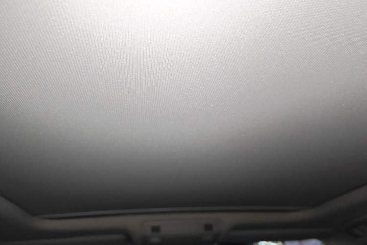 Used Volkswagen Sagitar 2019 280TSI DSG Comfort Version China VI Standard Headliner