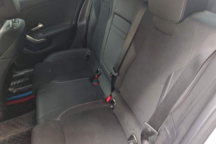 Used Mercedes-Benz A-Class 2020 Restyled A 200 L Sport Sedan Fashion Version
