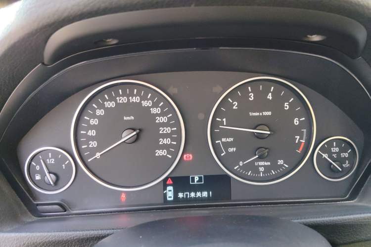 Used BMW 3 Series 2015 316Li Fashion Model