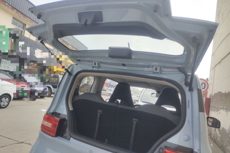 Used Wuling Hongguang MINIEV 2020 Zizai Version Lithium-NMC Trunk
