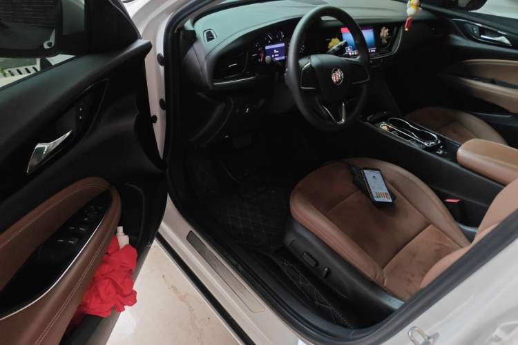 Used Buick Regal 2022 552T Smart Edition Driver Seat