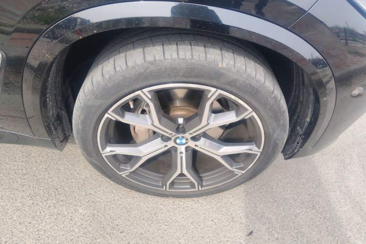 Used BMW X5 2022 xDrive 40Li M Sport Package
