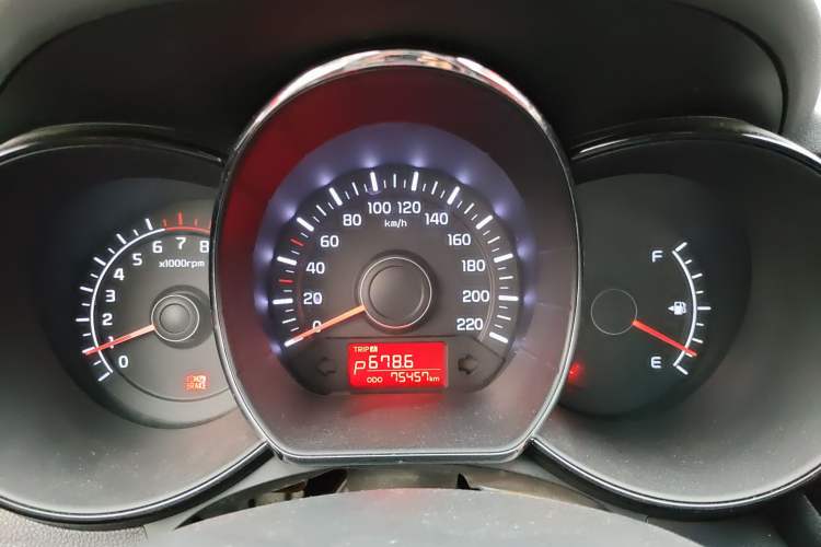 Used Kia K2 2012 Hatchback 1.4L Automatic Cool Edition Instrument Cluster