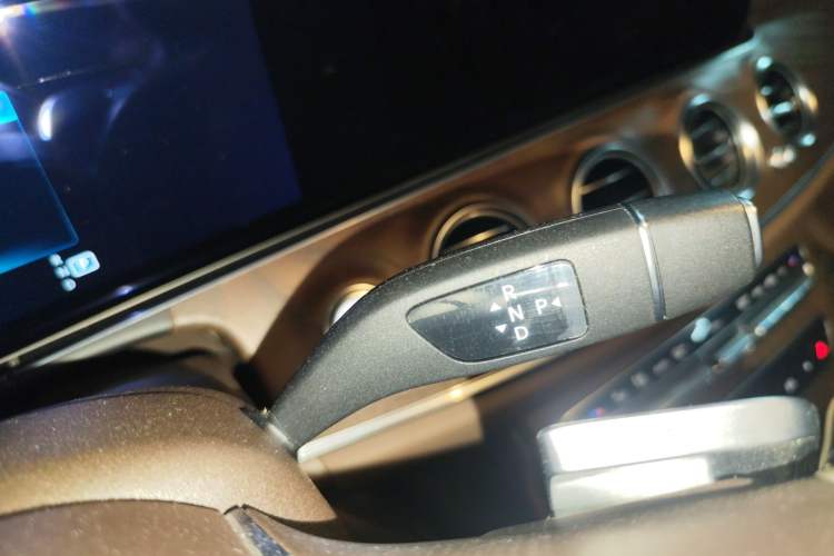 Used Mercedes-Benz E-Class 2021 E 300 L Luxury Model
