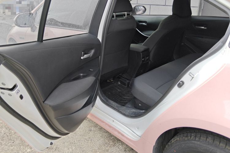 Used Toyota Corolla 2021 Dual-Motor 1.8L E-CVT Elite Edition Left Rear Seat