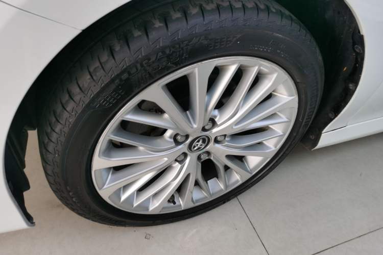 Used Toyota Camry 2019 2.5G Luxury Edition China VI Standard Left Front Wheel Hub