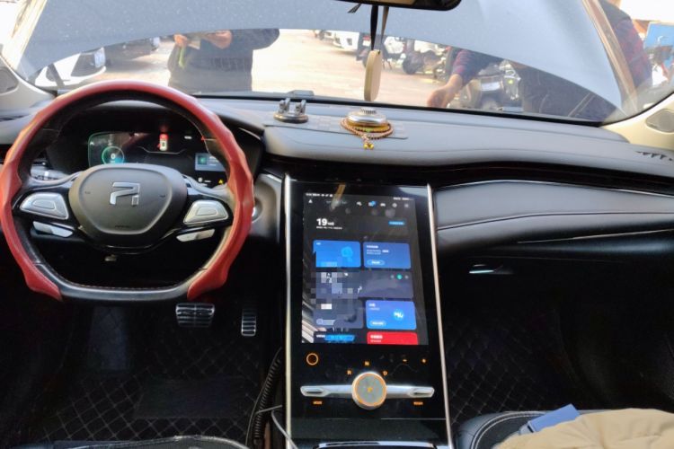 Used Rising MARVEL R 2021 Rear-Drive PRO Edition Center Console